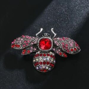 NWT! Red Crystal Rhinestone and Metal Insect Pin Brooch!!!